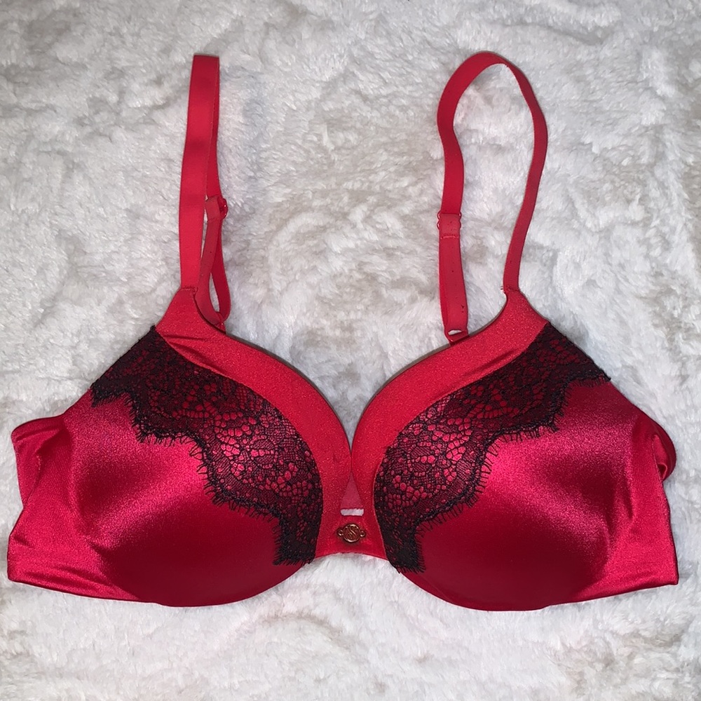 34B Victoria’s Secret red satin black lace detail push-up bra